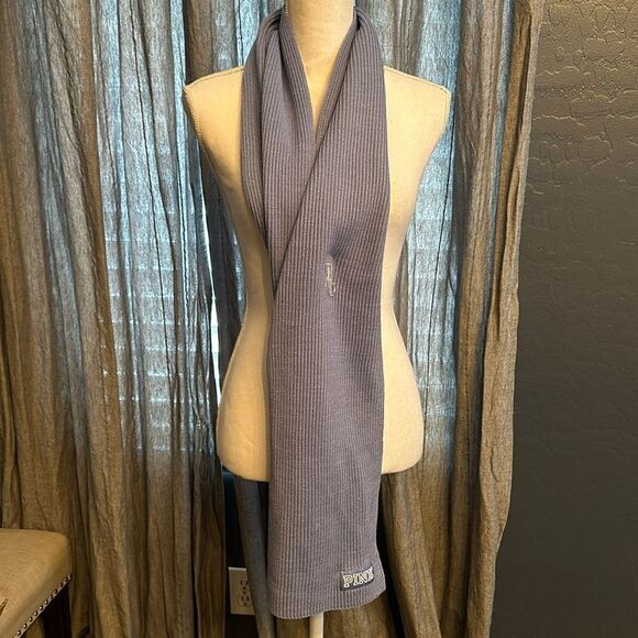 PINK Victoria's Secret Accessories - NWT pink brand knit scarf